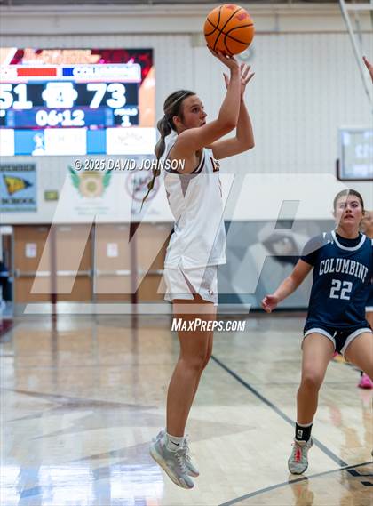 Thumbnail 3 in Rocky Mountain vs. Columbine photogallery.