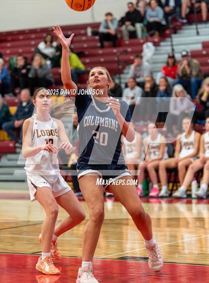 Thumbnail 3 in Rocky Mountain vs. Columbine photogallery.