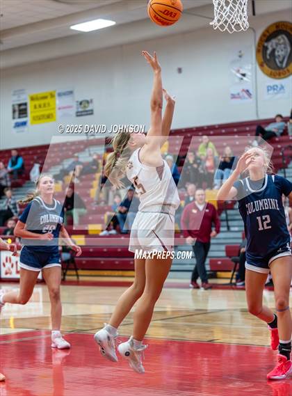 Thumbnail 3 in Rocky Mountain vs. Columbine photogallery.