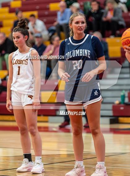 Thumbnail 3 in Rocky Mountain vs. Columbine photogallery.