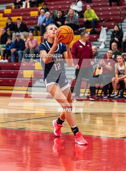 Thumbnail 3 in Rocky Mountain vs. Columbine photogallery.