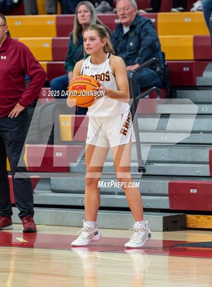 Thumbnail 1 in Rocky Mountain vs. Columbine photogallery.