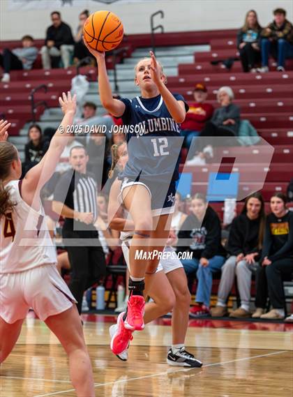 Thumbnail 3 in Rocky Mountain vs. Columbine photogallery.