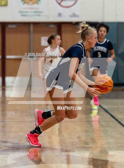 Thumbnail 2 in Rocky Mountain vs. Columbine photogallery.