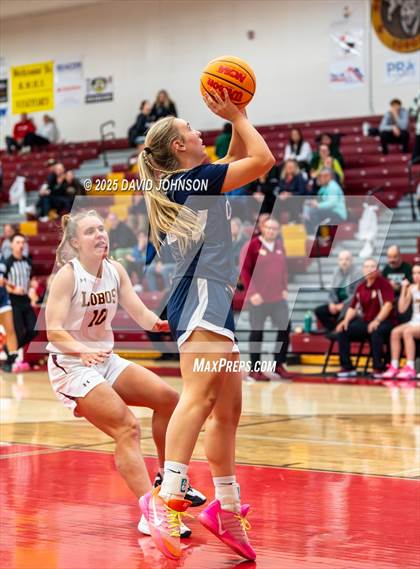 Thumbnail 2 in Rocky Mountain vs. Columbine photogallery.