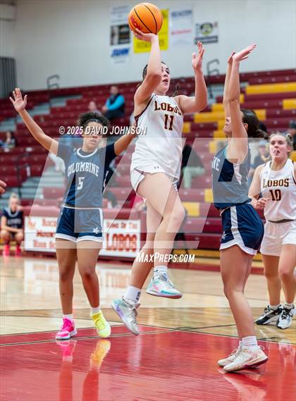 Thumbnail 1 in Rocky Mountain vs. Columbine photogallery.