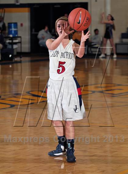 Thumbnail 2 in Sevier County @ Jefferson County (D2AAA Quarterfinals) photogallery.
