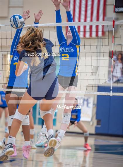 Thumbnail 1 in San Pasqual @ Del Norte photogallery.