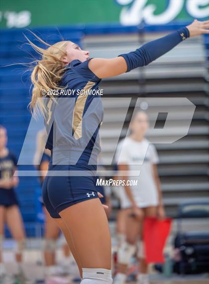 Thumbnail 1 in San Pasqual @ Del Norte photogallery.