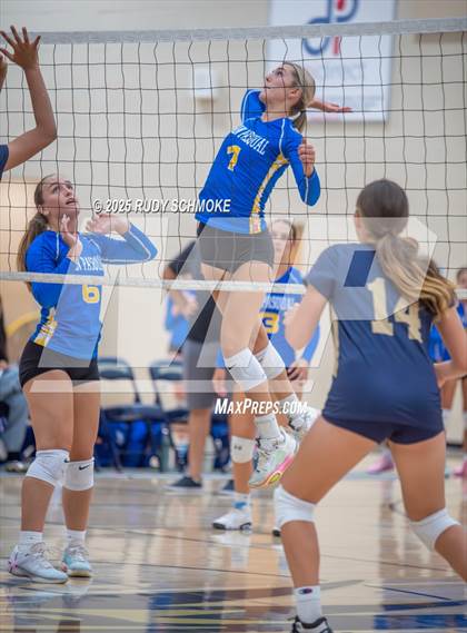 Thumbnail 2 in San Pasqual @ Del Norte photogallery.