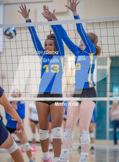 Thumbnail 1 in San Pasqual @ Del Norte photogallery.