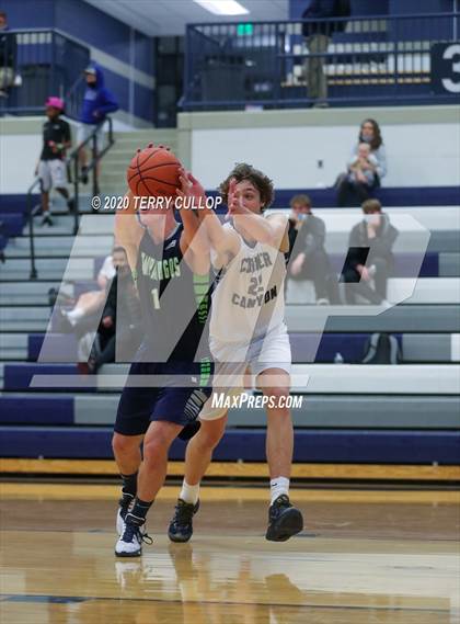 Thumbnail 3 in Timpanogos vs. Corner Canyon (CC Winter Invitational) photogallery.