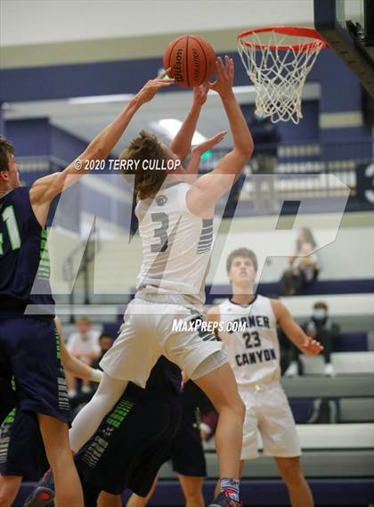 Thumbnail 3 in Timpanogos vs. Corner Canyon (CC Winter Invitational) photogallery.