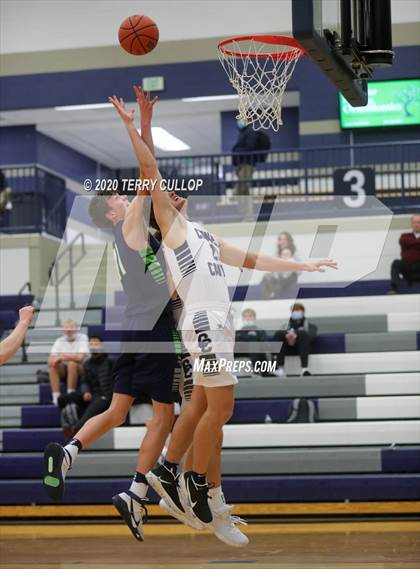 Thumbnail 2 in Timpanogos vs. Corner Canyon (CC Winter Invitational) photogallery.