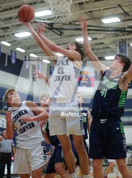 Thumbnail 3 in Timpanogos vs. Corner Canyon (CC Winter Invitational) photogallery.
