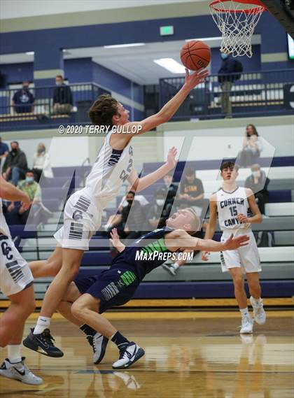 Thumbnail 1 in Timpanogos vs. Corner Canyon (CC Winter Invitational) photogallery.