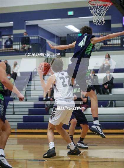 Thumbnail 1 in Timpanogos vs. Corner Canyon (CC Winter Invitational) photogallery.
