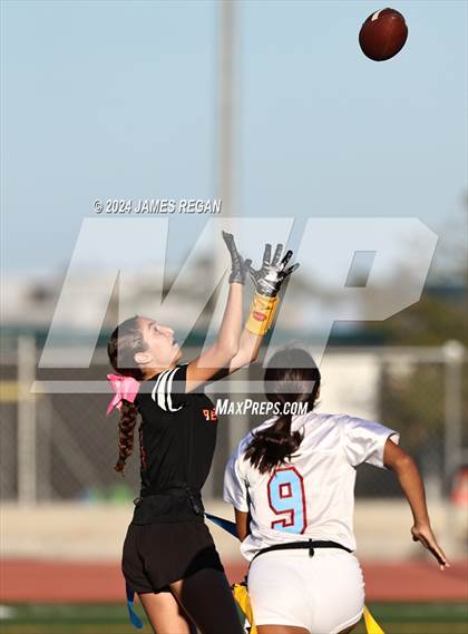 Thumbnail 2 in Hillsdale vs. San Mateo (Mills HS) photogallery.
