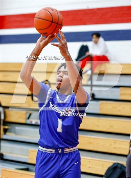 Thumbnail 3 in Washington vs. Fort Bend Willowridge (FBISD Invitational) photogallery.