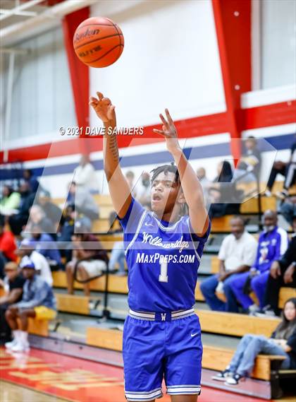 Thumbnail 1 in Washington vs. Fort Bend Willowridge (FBISD Invitational) photogallery.