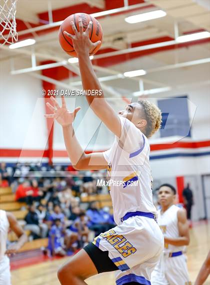 Thumbnail 1 in Washington vs. Fort Bend Willowridge (FBISD Invitational) photogallery.