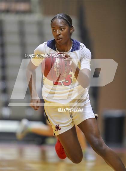 Thumbnail 3 in Mission Prep vs. San Joaquin Memorial (CIF D2 Central Section Final) photogallery.