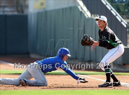 Thumbnail 1 in Leander vs. Carroll (Rock Hardball Classic) photogallery.