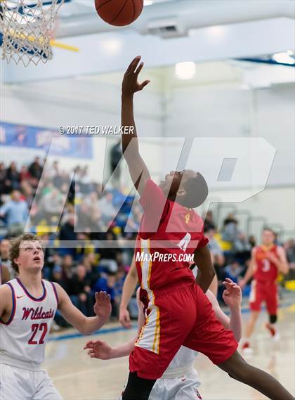 Thumbnail 3 in Palma vs. St. Ignatius (CIF CCS Open Div. Quarterfinal) photogallery.