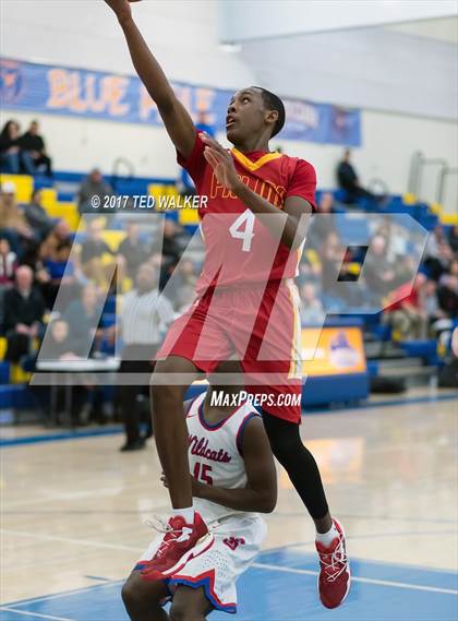 Thumbnail 2 in Palma vs. St. Ignatius (CIF CCS Open Div. Quarterfinal) photogallery.