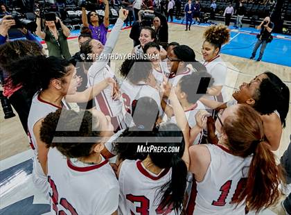 Thumbnail 3 in Sunny Hills vs. West Campus (CIF State D3 Final) photogallery.
