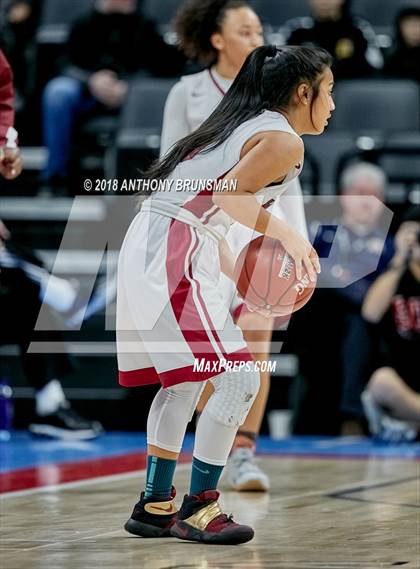 Thumbnail 1 in Sunny Hills vs. West Campus (CIF State D3 Final) photogallery.