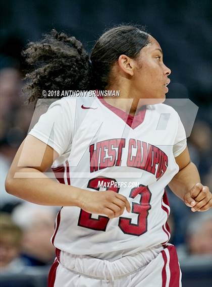 Thumbnail 1 in Sunny Hills vs. West Campus (CIF State D3 Final) photogallery.