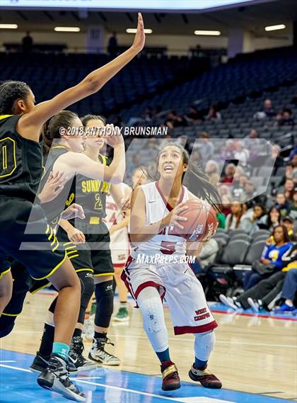 Thumbnail 3 in Sunny Hills vs. West Campus (CIF State D3 Final) photogallery.