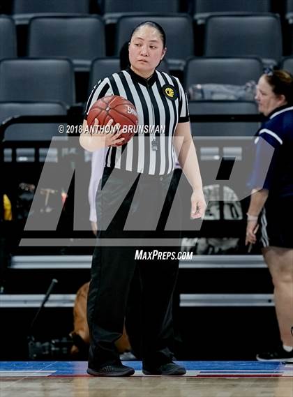 Thumbnail 3 in Sunny Hills vs. West Campus (CIF State D3 Final) photogallery.