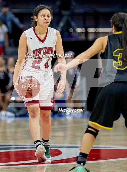 Thumbnail 3 in Sunny Hills vs. West Campus (CIF State D3 Final) photogallery.