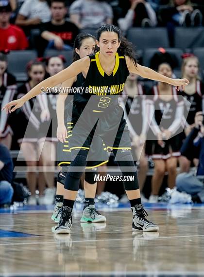 Thumbnail 1 in Sunny Hills vs. West Campus (CIF State D3 Final) photogallery.