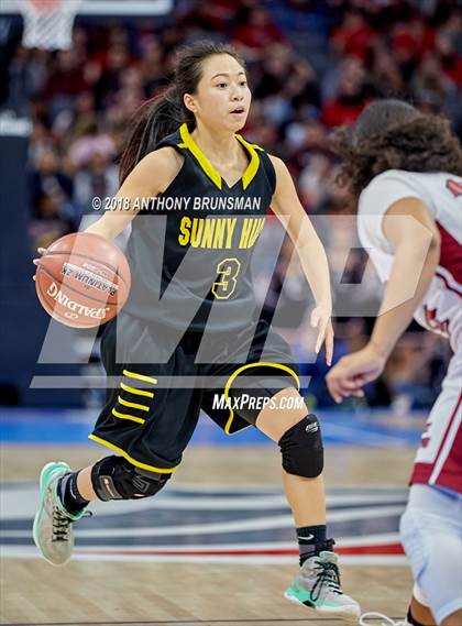Thumbnail 2 in Sunny Hills vs. West Campus (CIF State D3 Final) photogallery.