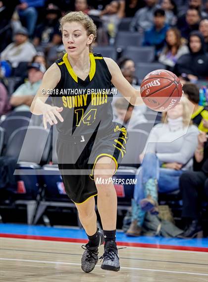 Thumbnail 2 in Sunny Hills vs. West Campus (CIF State D3 Final) photogallery.