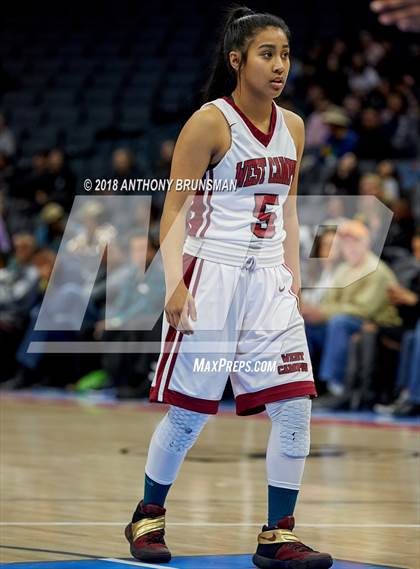 Thumbnail 1 in Sunny Hills vs. West Campus (CIF State D3 Final) photogallery.
