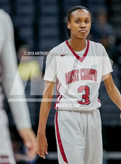 Thumbnail 1 in Sunny Hills vs. West Campus (CIF State D3 Final) photogallery.