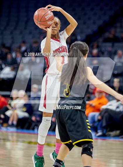 Thumbnail 1 in Sunny Hills vs. West Campus (CIF State D3 Final) photogallery.