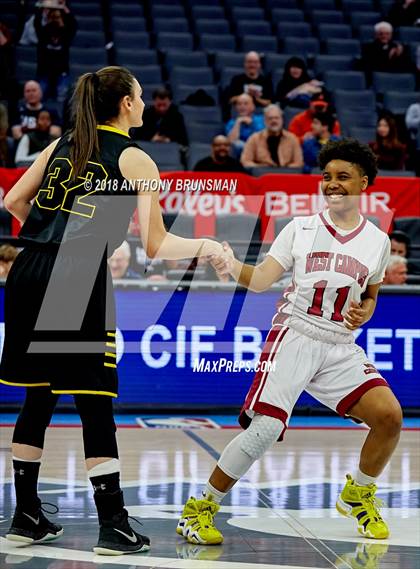 Thumbnail 2 in Sunny Hills vs. West Campus (CIF State D3 Final) photogallery.