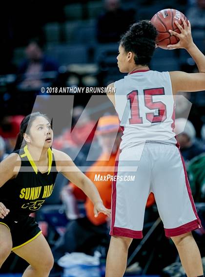 Thumbnail 1 in Sunny Hills vs. West Campus (CIF State D3 Final) photogallery.