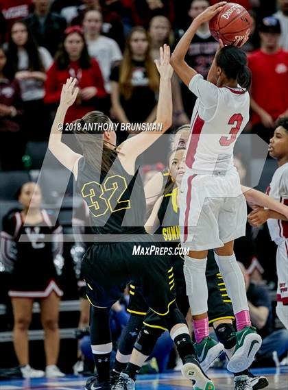 Thumbnail 2 in Sunny Hills vs. West Campus (CIF State D3 Final) photogallery.