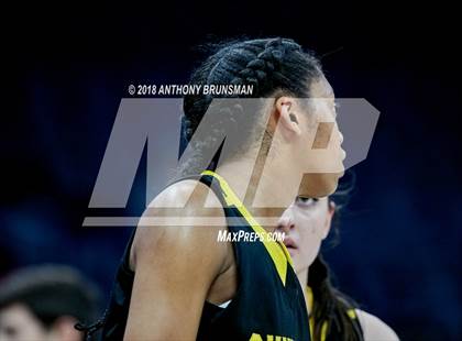 Thumbnail 1 in Sunny Hills vs. West Campus (CIF State D3 Final) photogallery.