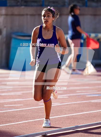 Thumbnail 1 in West Texas Relays photogallery.
