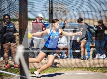 Thumbnail 2 in West Texas Relays photogallery.