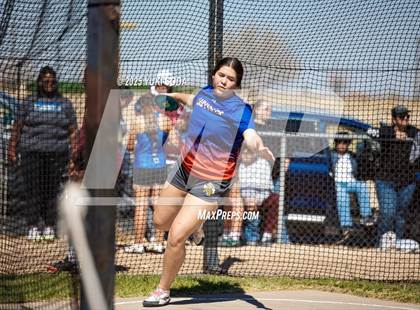Thumbnail 2 in West Texas Relays photogallery.