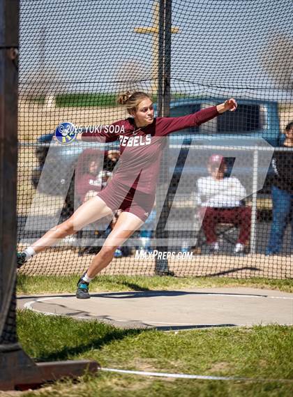 Thumbnail 2 in West Texas Relays photogallery.