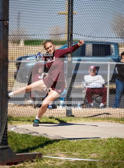Thumbnail 1 in West Texas Relays photogallery.